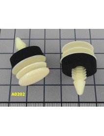 Пистоны крепления внутренней обшивки GMC - A0202