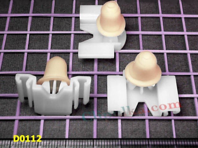 Пистоны крепления  бокового молдинга BMW E38 -  D0112