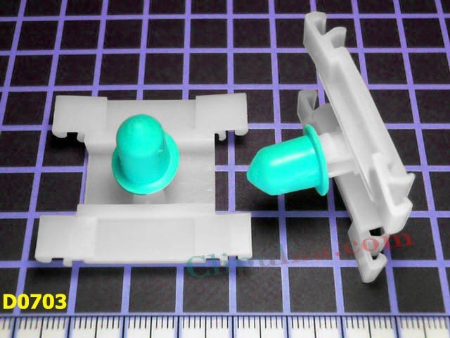 Клипсы крепления бокового молдинга Fiat Multipla - D0703