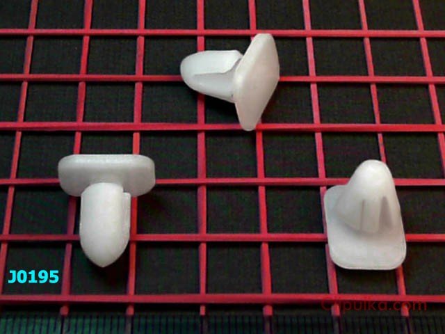 Пистоны крепления бокового верхнего молдинга Suzuki Liana/Aerio - J0195