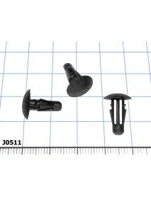 Pistons of fastening of seal hood Suzuki Liana/Aerio - J0511