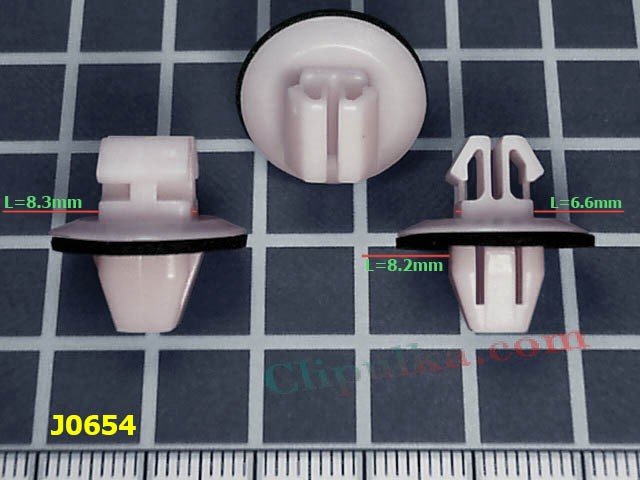 Spinki mocowania listwy bocznej Lexus RX300 - J0654