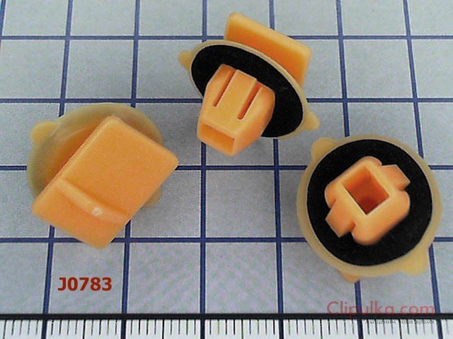 Clips of side moldings Toyota NOAH - J0783