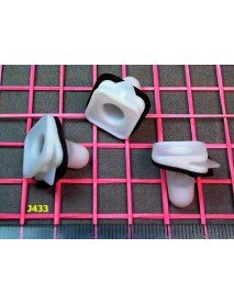 Tail lamp assy grommets Subaru Forester - J433