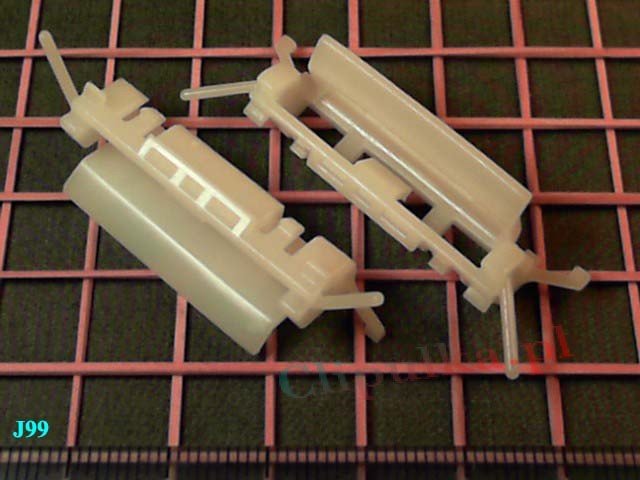 Spinki do mocowania listwy dachowej Mitsubishi Colt/Lancer - J99
